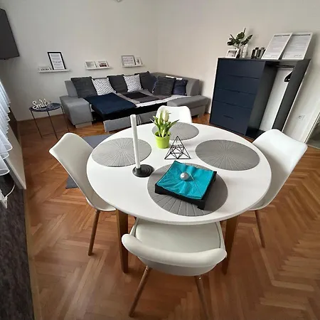 Gabend'i Apartman Eger